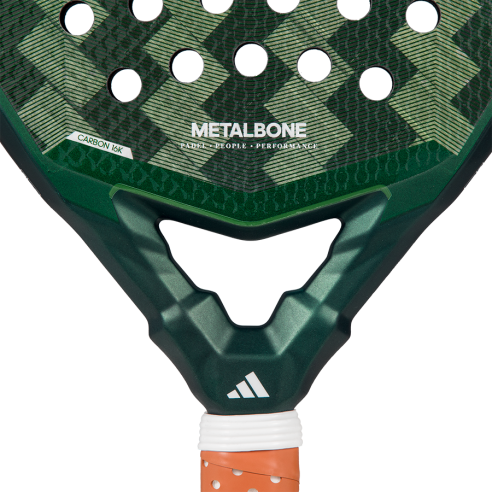 Pala adidas Metalbone Reserve 2025
