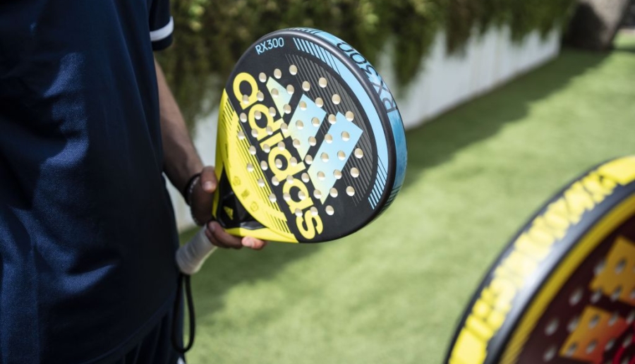 The different shapes of padel rackets